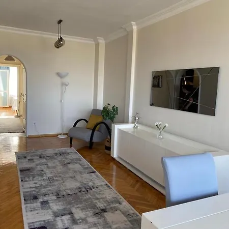 Appartamento Bogaz Manzarali Ve Merkezi 2 Yatak Odali Ev Provincia di Istanbul